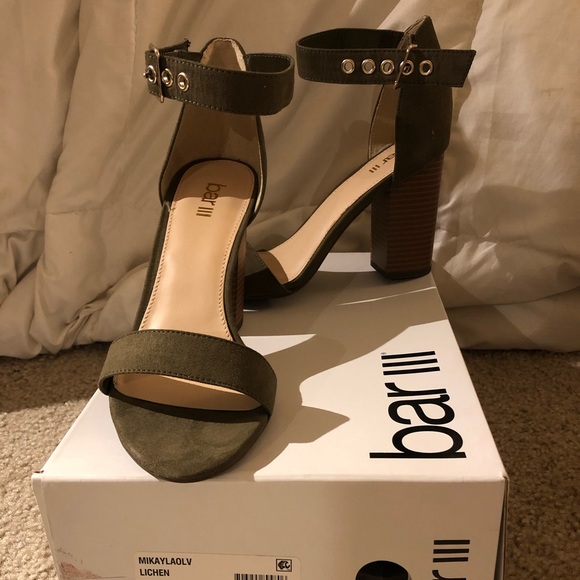 Bar III Olive Green Heels - Picture 1 of 3